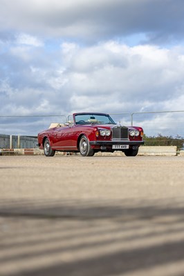 Lot 1982 Rolls-Royce Corniche Convertible