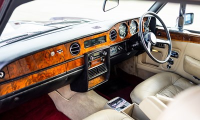 Lot 1982 Rolls-Royce Corniche Convertible