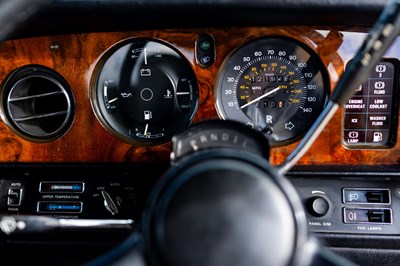 Lot 1982 Rolls-Royce Corniche Convertible