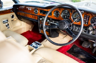 Lot 1982 Rolls-Royce Corniche Convertible