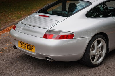 Lot 1999 Porsche 911/996 Carrera 4