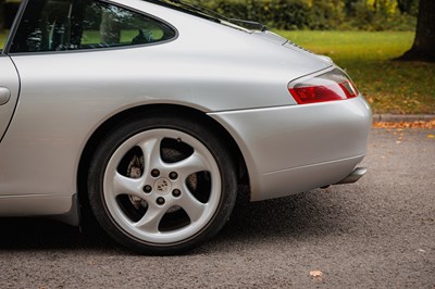 Lot 1999 Porsche 911/996 Carrera 4