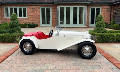 Lot Burlington Dart Child’s 50cc Petrol Driven Car