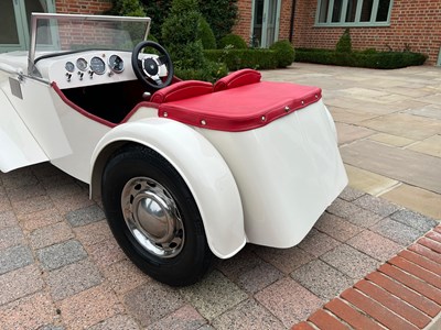 Lot Burlington Dart Child’s 50cc Petrol Driven Car