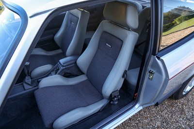 Lot 1987 Ford Capri 2.8 Injection