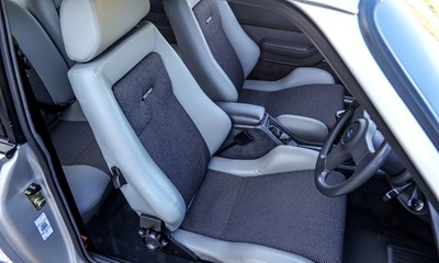 Lot 1987 Ford Capri 2.8 Injection