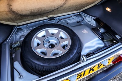 Lot 1987 Ford Capri 2.8 Injection