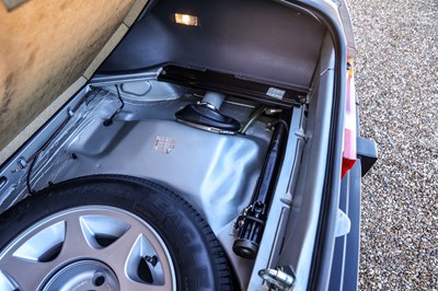 Lot 1987 Ford Capri 2.8 Injection