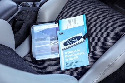 Lot 1987 Ford Capri 2.8 Injection