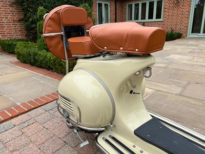 Lot 1961 Piaggio Vespa