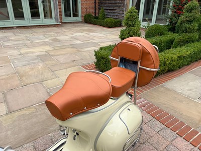 Lot 1961 Piaggio Vespa