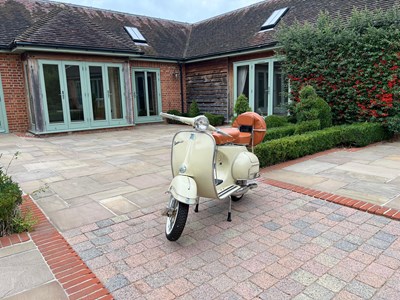 Lot 1961 Piaggio Vespa