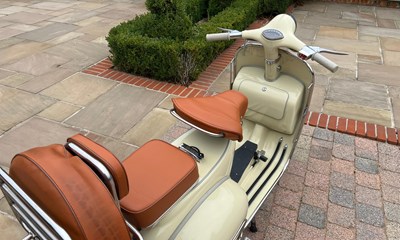Lot 1961 Piaggio Vespa