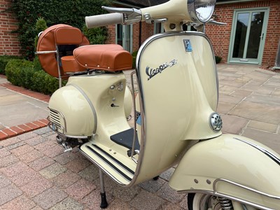 Lot 1961 Piaggio Vespa