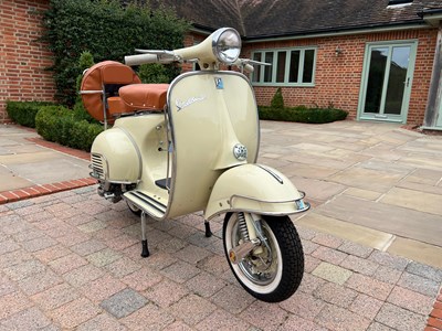 Lot 1961 Piaggio Vespa