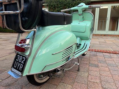 Lot 1961 Piaggio Vespa Douglas