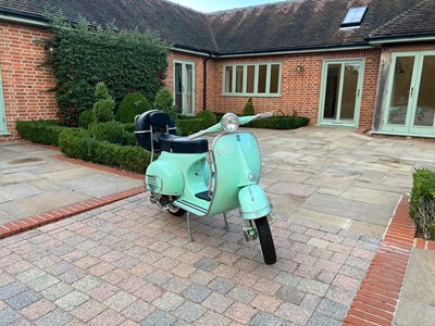 Lot 1961 Piaggio Vespa Douglas