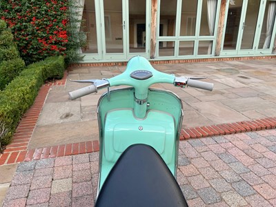 Lot 1961 Piaggio Vespa Douglas