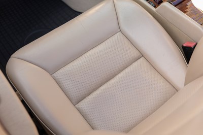 Lot 1994 Mercedes-Benz E220 Cabriolet