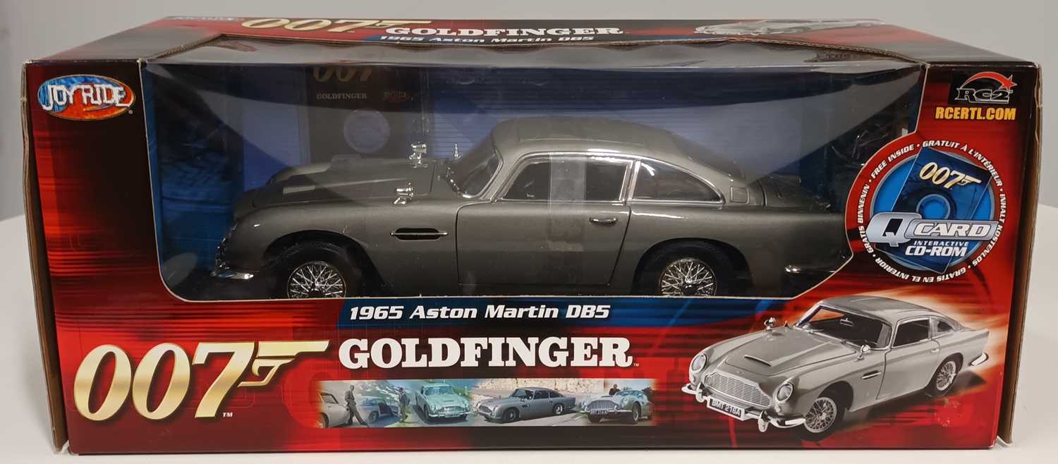 Lot James Bond DB5 Model