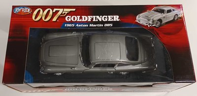 Lot James Bond DB5 Model