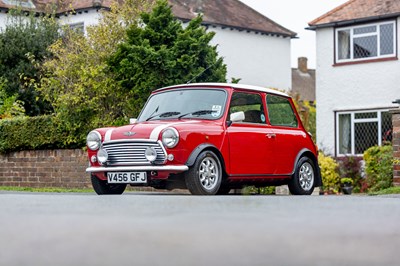 Lot 2000 Rover Mini Cooper