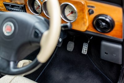 Lot 2000 Rover Mini Cooper