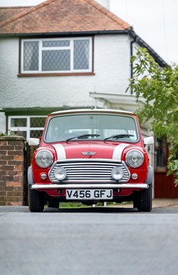 Lot 2000 Rover Mini Cooper