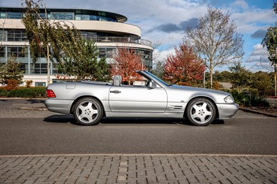 Lot 1996 Mercedes-Benz SL500