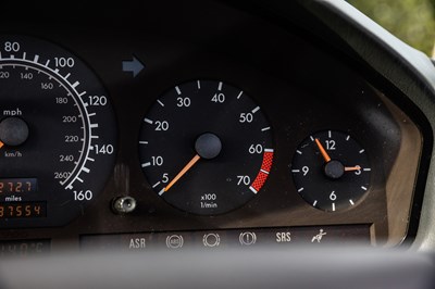 Lot 1996 Mercedes-Benz SL500