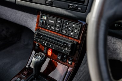 Lot 1996 Mercedes-Benz SL500