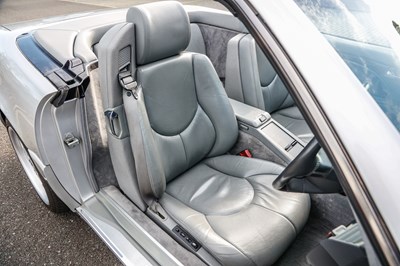 Lot 1996 Mercedes-Benz SL500
