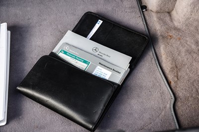 Lot 1996 Mercedes-Benz SL500