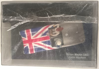 Lot Aston Martin Slot Car