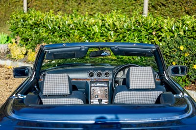 Lot 1987 Mercedes-Benz 300 SL