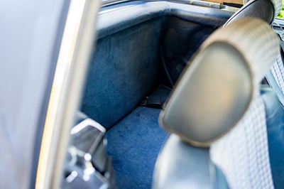 Lot 1987 Mercedes-Benz 300 SL