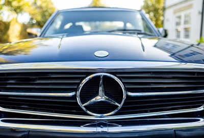 Lot 1987 Mercedes-Benz 300 SL
