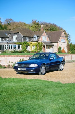Lot 1996 Mercedes-Benz SL280