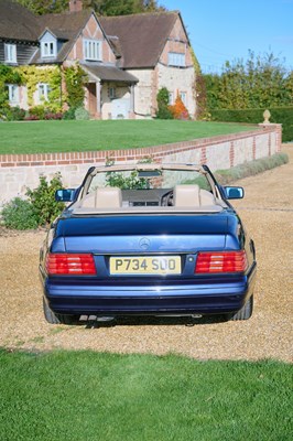 Lot 1996 Mercedes-Benz SL280