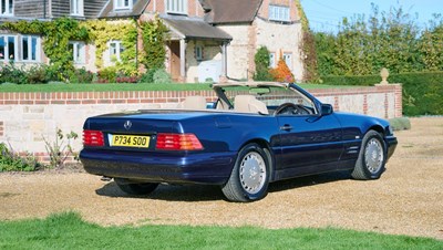 Lot 1996 Mercedes-Benz SL280