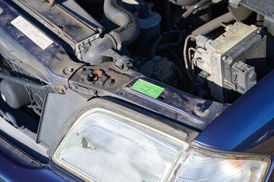 Lot 1996 Mercedes-Benz SL280