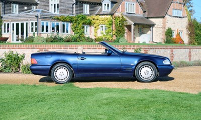 Lot 1996 Mercedes-Benz SL280