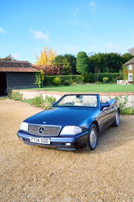 Lot 1996 Mercedes-Benz SL280