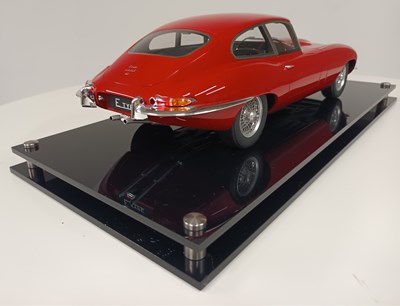 Lot Jaguar E-Type Model