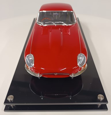 Lot Jaguar E-Type Model