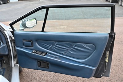 Lot 1990 Lotus Esprit Turbo SE