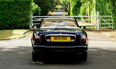 Lot 2001 Rolls-Royce Corniche V