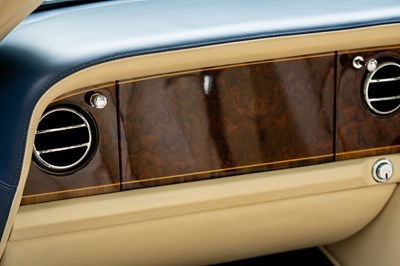 Lot 2001 Rolls-Royce Corniche V