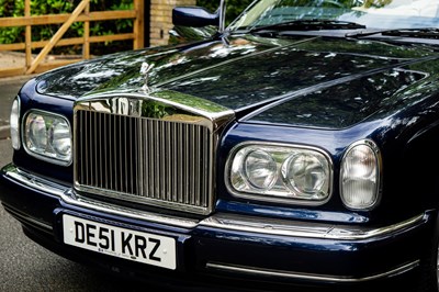 Lot 2001 Rolls-Royce Corniche V