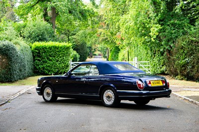 Lot 2001 Rolls-Royce Corniche V